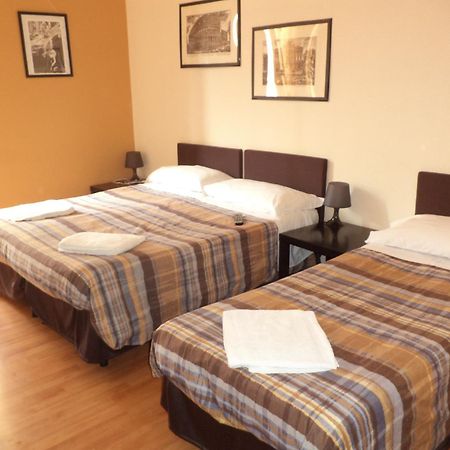 Enjoy Roma Bed and Breakfast Εξωτερικό φωτογραφία