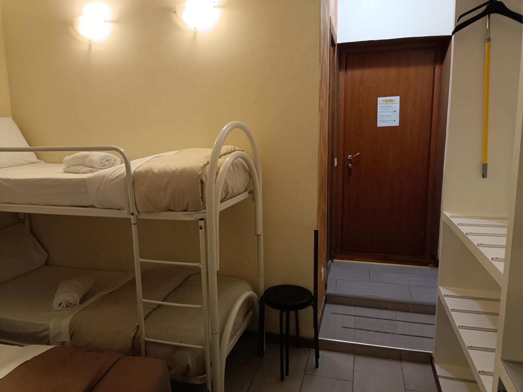 Enjoy Roma Bed and Breakfast Εξωτερικό φωτογραφία